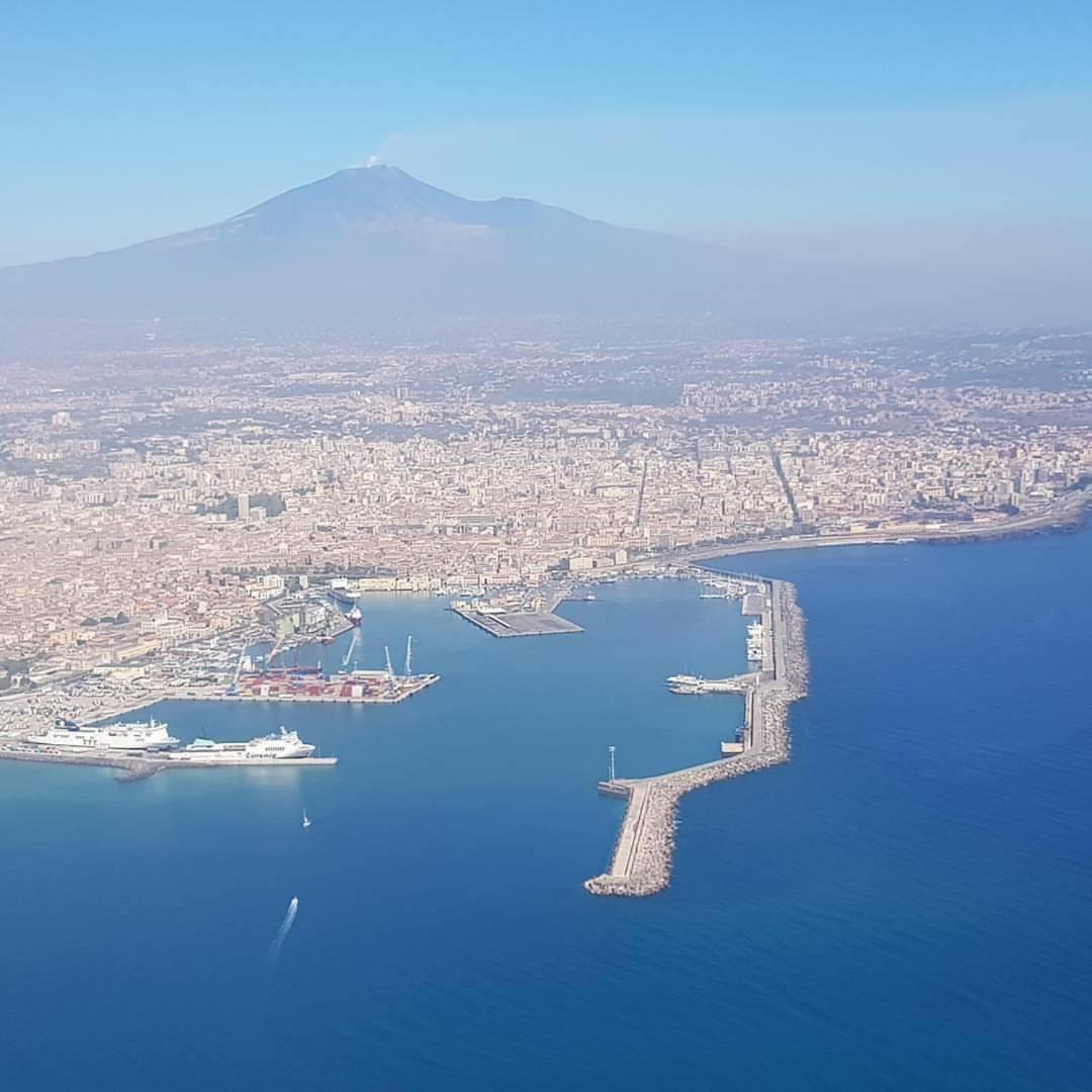 Appartamento I Puritani On The Beach Giardini-Naxos Zewnętrze zdjęcie