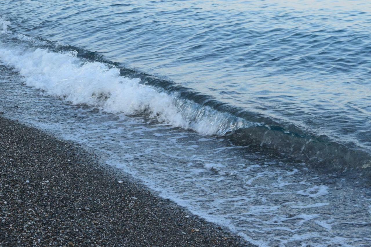 Appartamento I Puritani On The Beach Giardini-Naxos Zewnętrze zdjęcie